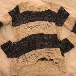 Knitted O’neill sweater